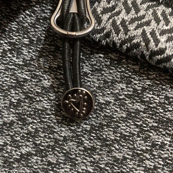 💰Betsey Johnson grey and black zip cardigan - Picture 5 of 6